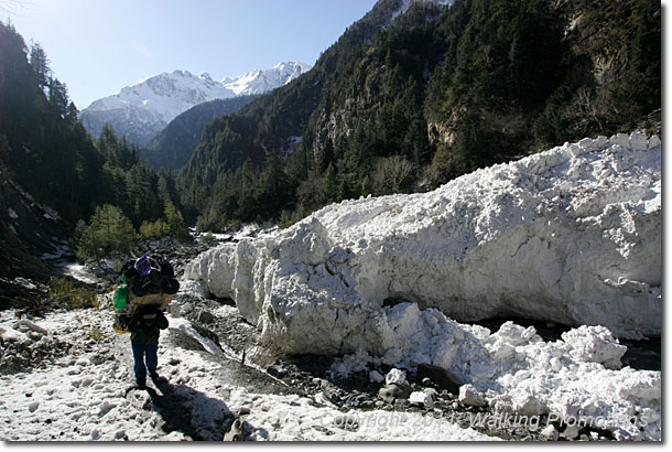 Annapurna Circuit Trek, On to Pisang, Nepal