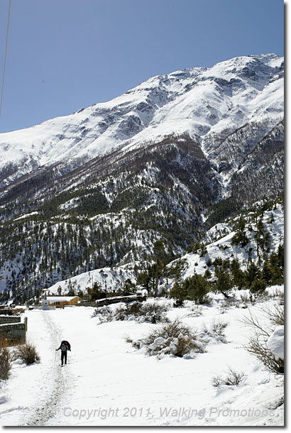 Annapurna Circuit Trek, On to Manang, Nepal