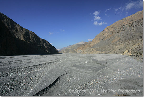 Annapurna Circuit Trek,Headed to Jomson, Nepal