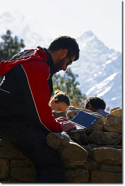 Everest Base Camp Trek, Computer, Nepal