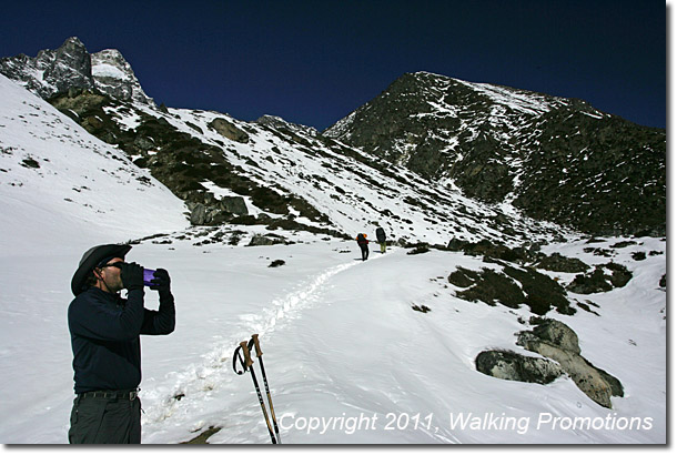 Everest Gokyo Ri Trek - Hiking From Machhermo to Gokyo, Nepal