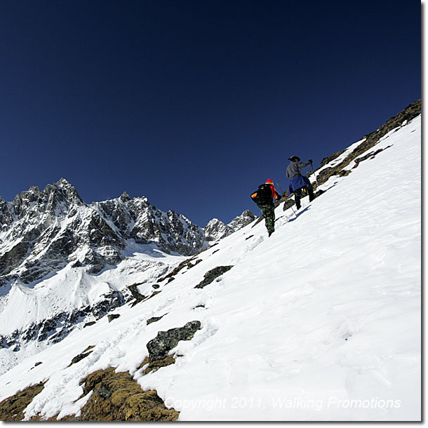 Steep Climb up Gokyo Ri